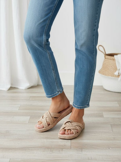 Sandalia Feminina Croche Comfort Flatform Joana