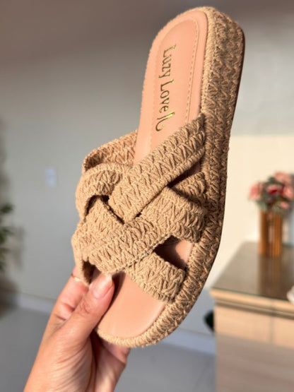 Sandalia Feminina Croche Comfort Flatform Joana