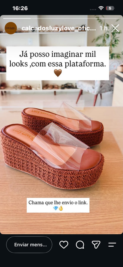 Sandália Plataforma Feminina Vivi Vinil Crochê salto 9cm conforte