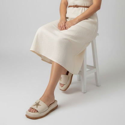 Sandália Feminina Flatform Bruna estrela do mar material natural